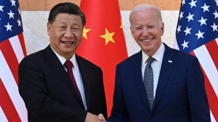 El presidente Xi Jinping arribó ayer a los Estados Unidos para asistir a la cumbre APEC y reunirse con Biden.