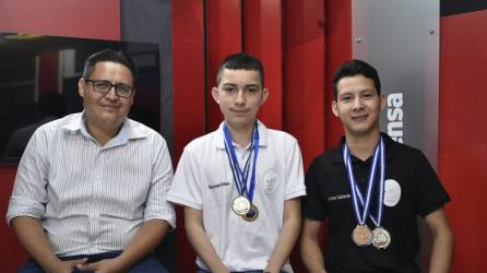 Francisco soriano, Carlos Calderón y Emerson Aldana.