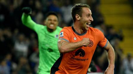 Davide Frattesi celebra su gol de la victoria frente al Udinese en el duelo desarrollado en el Dacia Arena Stadium.