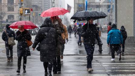 Nevadas y un frío intenso golpean gran parte de Estados Unidos.