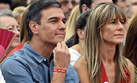 Pedro Sánchez analiza renunciar a la presidencia de España tras la investigación a su esposa, Begoña Gómez, por supuesta corrupción.
