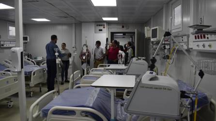 El hospital móvil tiene capacidad de 50 camas, las cuales nunca han sido utilizadas.