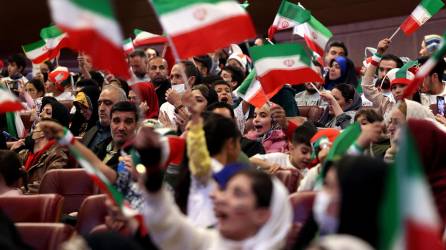 Los iraníes gritaron contra el Gobierno tras finalizar el partido ante Estados Unidos.