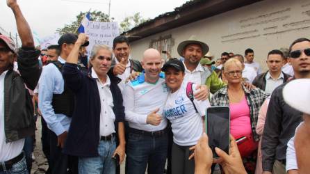 El Bloque de Oposición Ciudadana (BOC) desarrolló este sábado una nutrida marcha en Santa Rosa de Copán, occidente de Honduras.