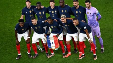 Lucas Hernández comenzó como titular en el estreno de Francia en Qatar 2022.