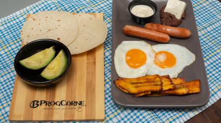 Comienza bien el día con un delicioso desayuno típico