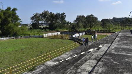 El rodeo del Curla estuvo abandonado por mucho tiempo, hoy los estudiantes de Agronomía le están arreglando para celebrar el evento que más les apasiona y que es propio de este campus.