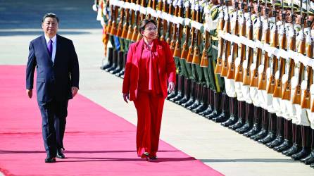 China tendrá influencia política en Centroamérica por medio del Parlacen e influencia económica y financiera a través del BCIE. En la foto los presidentes Xi Jinping y Xiomara Castro.
