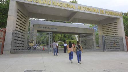 Gran parte del presupuesto de la Universidad Nacional Autónoma de Honduras en el Valle de Sula (Unah-VS) se va en sueldos y salarios, quedando poco margen para inversiones y proyectos.