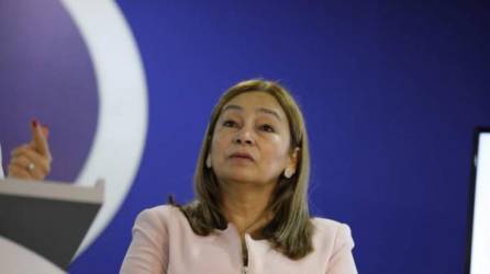 Rocío Tábora, exministra de Finanzas, es acusada en el sonado caso de la compra fraudulenta de hospitales móviles en Honduras.