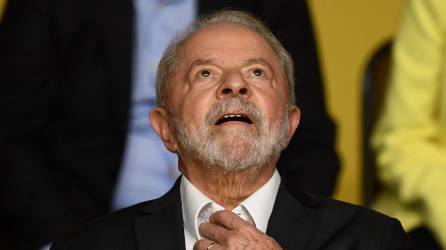 Lula da Silva venció por la mínima a Bolsonaro en la segunda vuelta de las elecciones presidenciales en Brasil y regresará por tercera vez al poder.