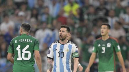 Lionel Messi comandó la victoria de Argentina ante México.
