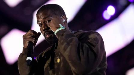El rapero Kanye West ha perdido contrato con varias marcas.