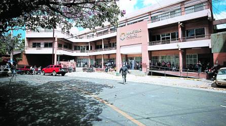 Fachada de las oficinas del Ministerio Público en Tegucigalpa donde hay expectativas por próximo proceso eleccionario.