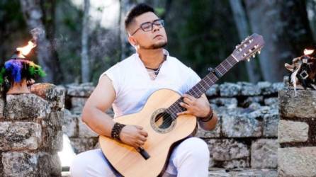 Manu Martínez ha ganado reconocimiento gracias a sus éxitos musicales: ‘Ibagarile’, ‘Balia con la vida’ y ‘Wéndeti Nagaira’
