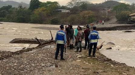 Copeco decidió también poner alerta verde en los departamentos de Colón y Atlántida, ambos en el Caribe del país centroamericano.