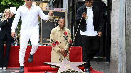 Compañeros del mundo del hip-hop y Hollywood se unieron a Ludacris quien recibió una estrella en el Paseo de la Fama. LL Cool J, Queen Latifah y la estrella y productor de la franquicia “Fast &amp; Furious” Vin Diesel estuvieron presentes en la emotiva ceremonia del rapero convertido en actor.