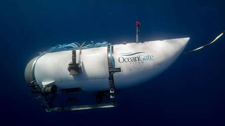 Fotografía facilitada por Ocean Gate que muestra el interior de un submarino turístico con capacidad para cinco personas operado por la citada compañía.
