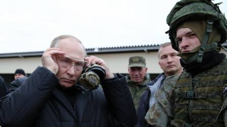 El mandatario ruso le deseó “buena suerte” a los reservistas durante su entrenamiento para unirse a la guerra en Ucrania.