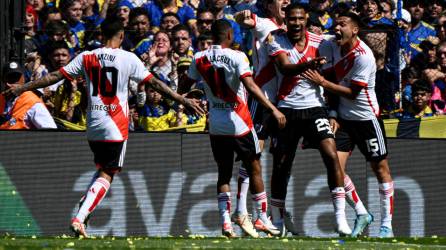 Salmón Rondón y Enzo Díaz fueron los anotadores para darle el triunfo a River Plate ante Boca Juniors.
