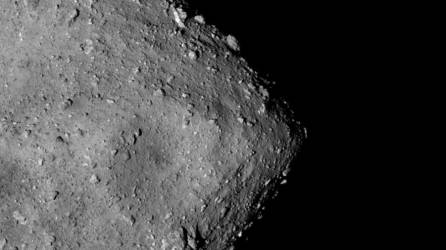 La misión japonesa Hayabusa2 recogió muestras de polvo y gas del asteroide Ryugu.
