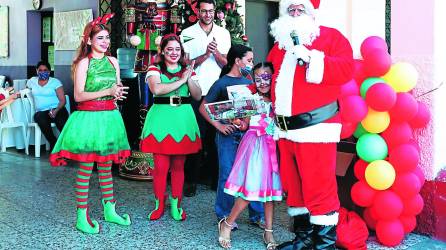 Grupo Opsa comparte la alegría de la Navidad con niñas del hogar San José