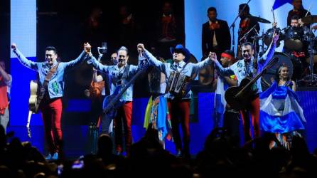 Los Tigres del Norte rugieron en San Pedro Sula.