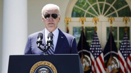 Biden afirma que logrará un acuerdo para evitar un default en Estados Unidos antes del 1 de junio.