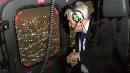 El expresidente de Chile, Sebastián Piñera, en un helicóptero. Foto de archivo