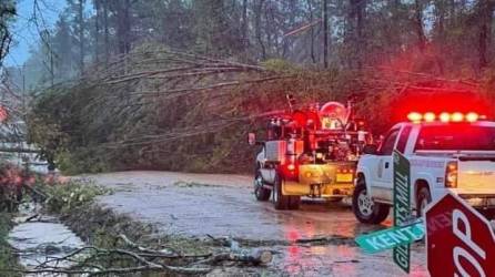 Las imágenes tomadas por un dron de la oficina del alguacil del condado de Washington, muestran la devastación que el tornado ocasionó en la comunidad de Gilberts Mill.