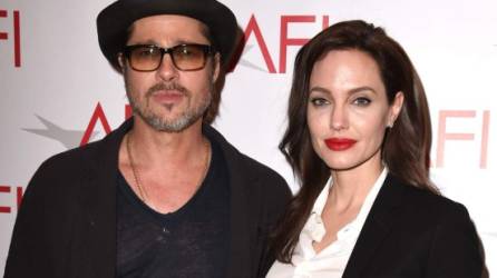 Brad Pitt y Angelina Jolie. Los 'Brangelina' se han fusionado tanto que ya son un único ente. Angelina Jolie (40) y Brad Pitt (51).