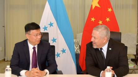 Cancillería de Honduras sostiene reunión con delegación de China.