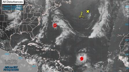 El Centro Nacional de Huracanes también sigue la pista a Sam, el séptimo huracán de la temporada 2021 en el Atlántico.