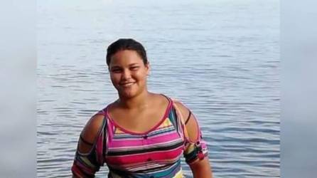 Fotografía en vida de Andrea Fernanda, jovencita ultimada en Olancho, Honduras.