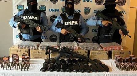 La Dirección Nacional Policial Antidrogas (DNPA) incautó 6,000 proyectiles para AK-47 provenientes de los Estados Unidos.