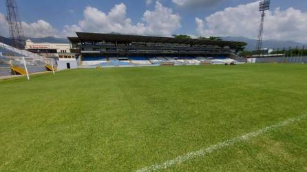 El edil sampedrano mencionó la fecha de cierre que tendrá el Estadio Morazán por remozar la grama del recinto.