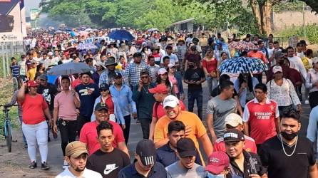 Pobladores de Choluteca (Honduras) se manifestaron este martes en contra de la polémica Ley de Justicia Tributaria.