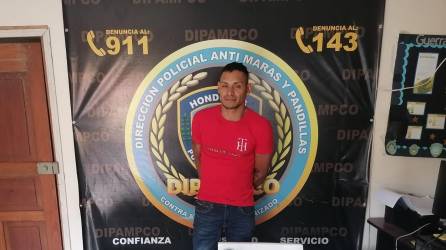 Ramón Arturo Portillo López detenido con droga en Lempira y luego fue presentado en las oficinas de Dipampco en Copán.