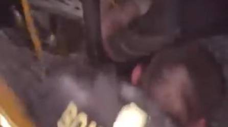 Video: Ladrón queda atrapado en un muro mientras huía