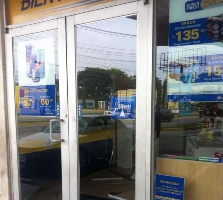 Con un millón roban cajero automático en San Pedro Sula