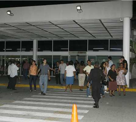 Anuncian que sismos continuarán en Honduras