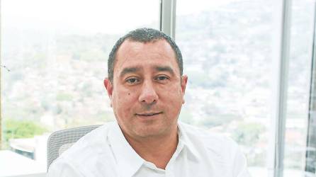 Rubén Pineda, gerente general de Alcance, explicó los servicios que ofrece la empresa dentro del mercado de los <i>contact center</i>.<span class=mln_uppercase_mln> </span>