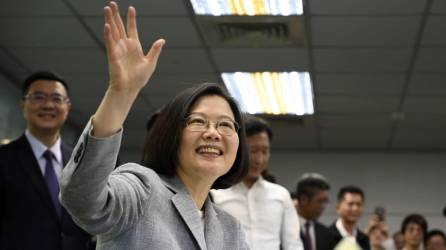 La presidenta Tsai tiene previsto reunirse con el líder de la Cámara Baja de EEUU en California.