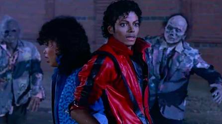 Fotograma de archivo del video clip “Thriller”, del cantante Michael Jackson, que se estrenó el día 1 de diciembre de 1982.