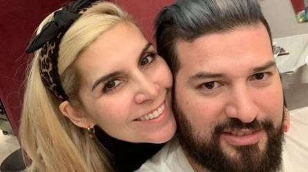 Karla Panini ha sido atacada durante años por su relación con Américo Garza, quien era esposo de su amiga y colega Karla Luna.