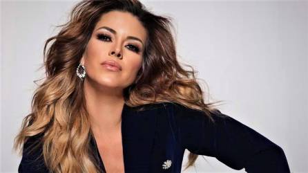 Alicia Machado es una de las reinas de Miss Universo que mas ha dado de que hablar. La hermosa venezolana tambien ha vivido sendos romances con hombres muy famosos.