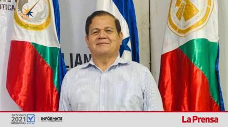 Romeo Vásquez Velásquez es el candidato presidencial del partido Alianza Patriótica Hondureña (APH).