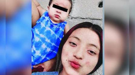 La jovencita Any Yasmín Urbina (de 18 años) está viviendo momentos trágicos, pues se encuentra en estado crítico de salud y perdió a su hija de ochos meses luego de que las atropellara un carro en el bulevar del este de esta ciudad.