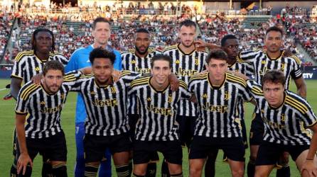La <b>Juventus</b> venció el jueves al AC Milan 4-3 en los penales después de que este amistoso de pretemporada entre clubes italianos en Carson, California, terminara con un empate 2-2.