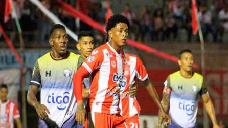 Cristian Sacaza es uno de los futbolistas involucrados en la demanda entre Honduras Progreso y Vida.